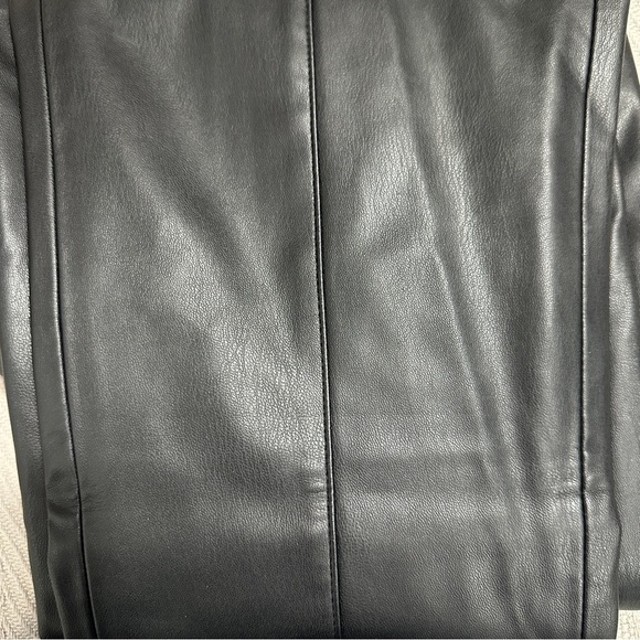 Zara high rise faux leather leggings, size XL, elastic waistband, seamed - Picture 14 of 15
